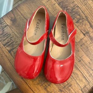 BRAND NEW NEVER WORN  size 12 toddler girl red shoes